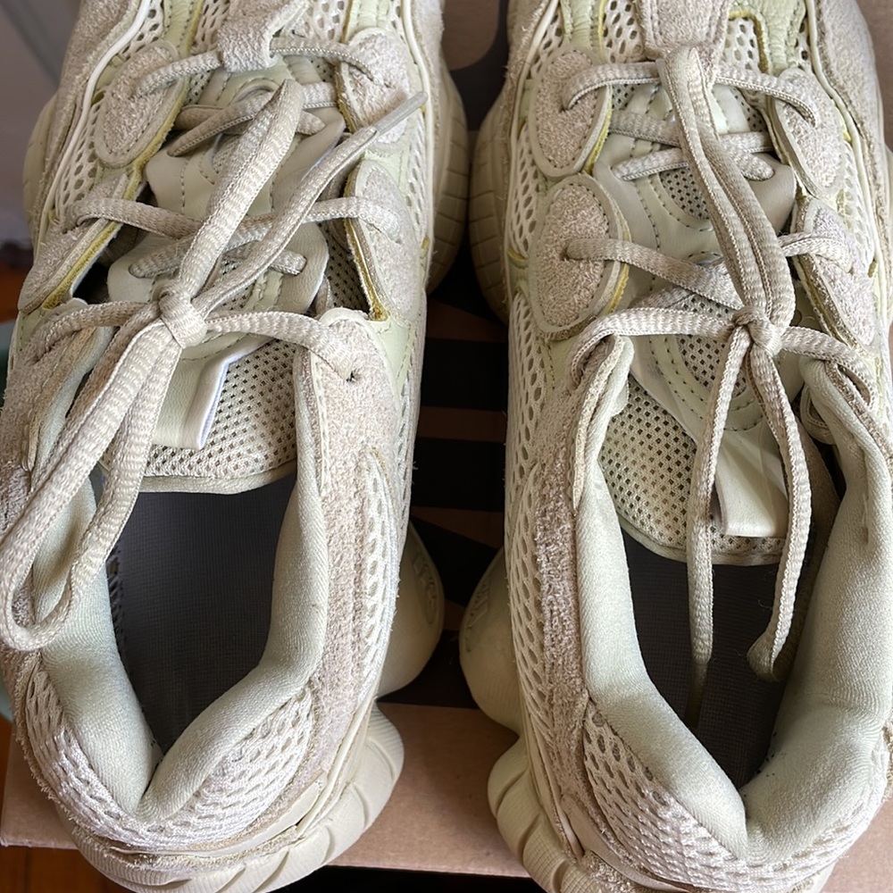 Yeezy 500 - Picture 6 of 6